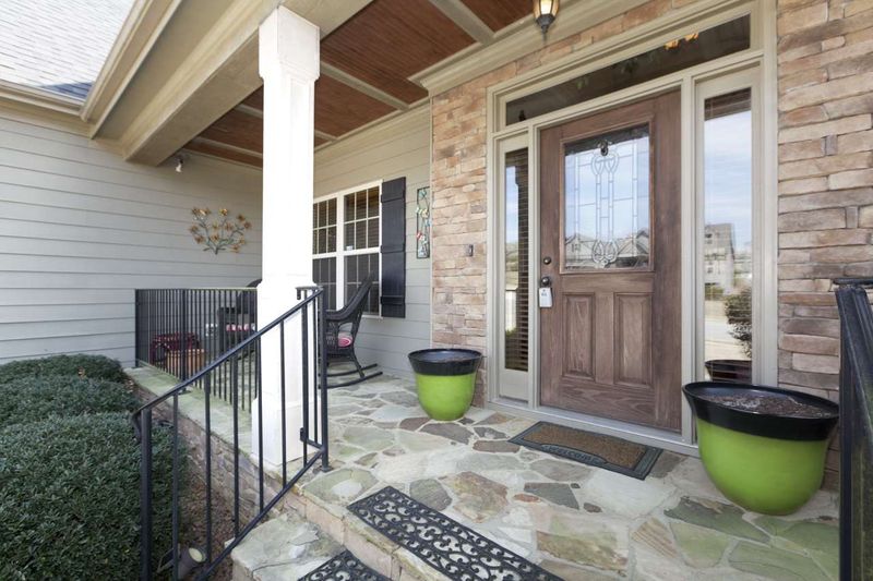 1084 Fieldtrial Cir, Garner, NC 27529