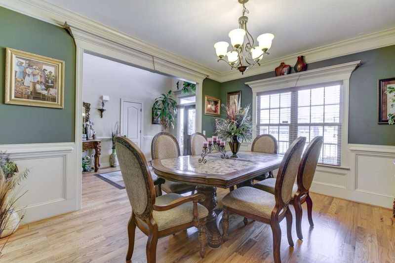 1084 Fieldtrial Cir, Garner, NC 27529