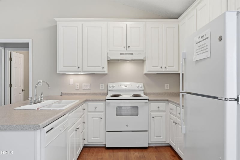 1084 Mclemore Rd, Clayton, NC 27520