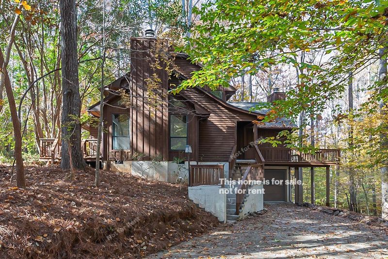10841 Wilmore Dr, Raleigh, NC 27614