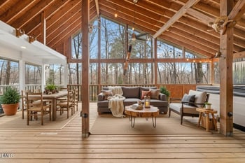 10848 Leslie Dr, Raleigh, NC 27614