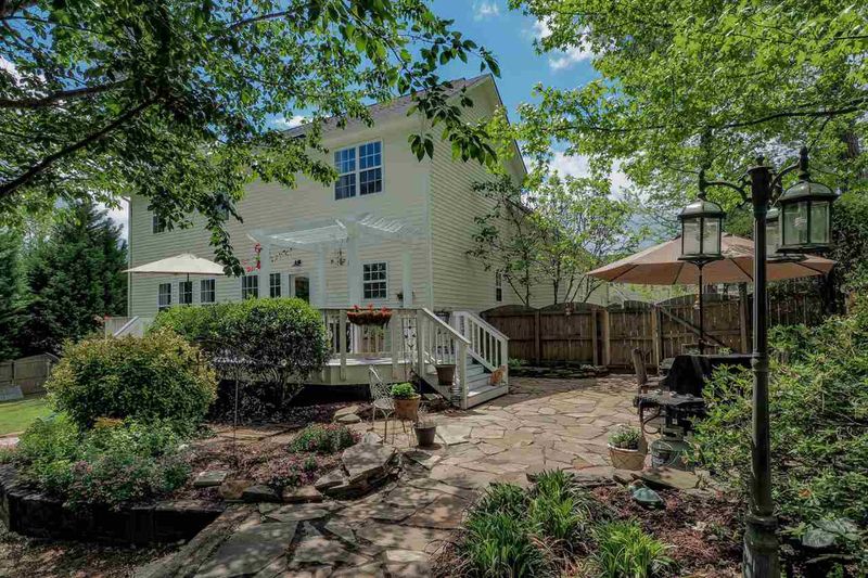 1086 Alderman Cir, Raleigh, NC 27603