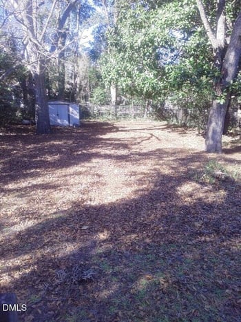 1086 Center St, Fayetteville, NC 28306