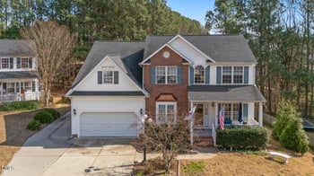 1086 Mosstree Dr, Apex, NC 27502