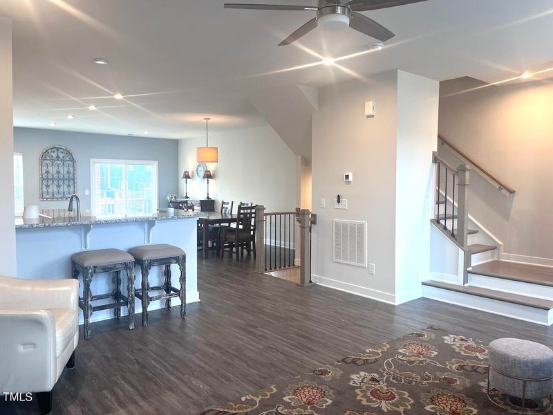 1087 Branch Line Ln, Apex, NC 27502