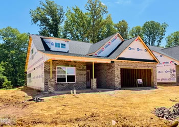 1087 Fairhaven Dr, Mebane, NC 27302