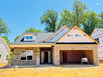 1087 Fairhaven Dr, Mebane, NC 27302
