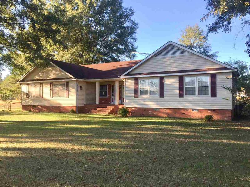 1088 Glover Rd, Dunn, NC 28334