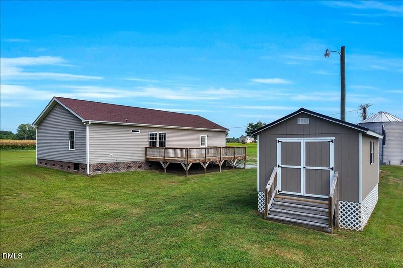 1088 Stewart Rd, Four Oaks, NC 27524