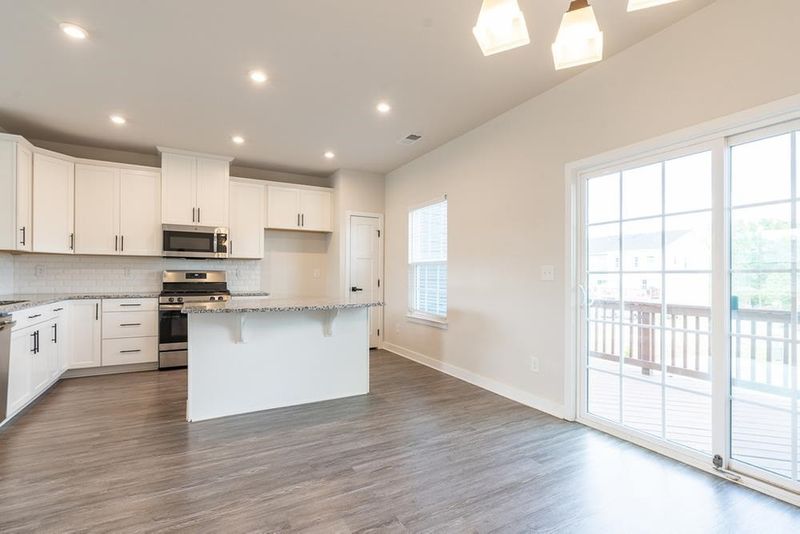 1089 Branch Line Ln #1004B, Apex, NC 27502
