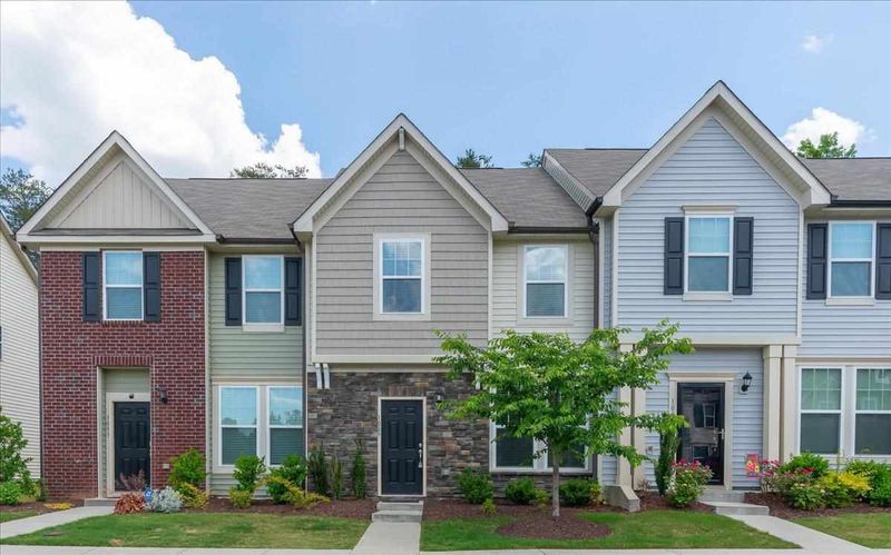 1089 Kenross Dr, Burlington, NC 27215