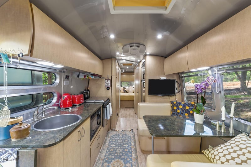 109-111 Geronimo Dr, Louisburg, NC 27549