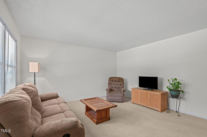 109 Agnew Ct, Wake Forest, NC 27587