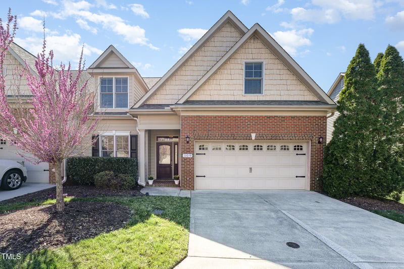 109 Aisling Ct, Cary, NC 27513