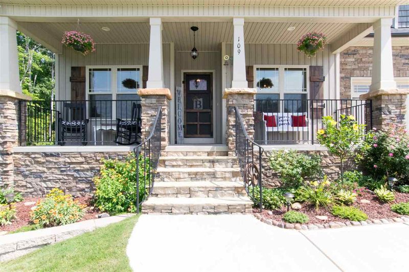 109 Amsterdam Dr, Clayton, NC 27527