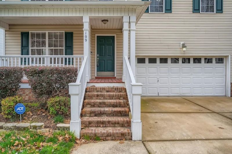109 Ashlyn Ridge Dr, Garner, NC 27529