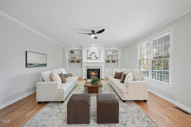109 Aspenridge Dr, Holly Springs, NC 27540