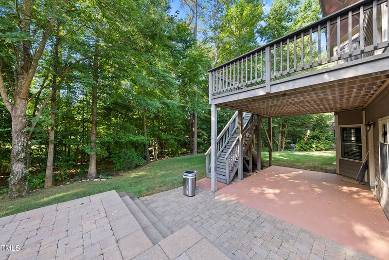 109 Aspenridge Dr, Holly Springs, NC 27540