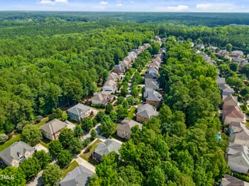 109 Aspenridge Dr, Holly Springs, NC 27540