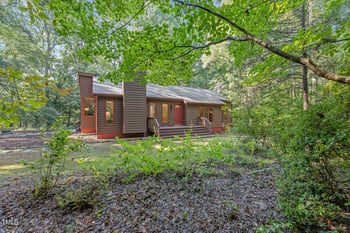 109 Autumn Ln, Chapel Hill, NC 27516