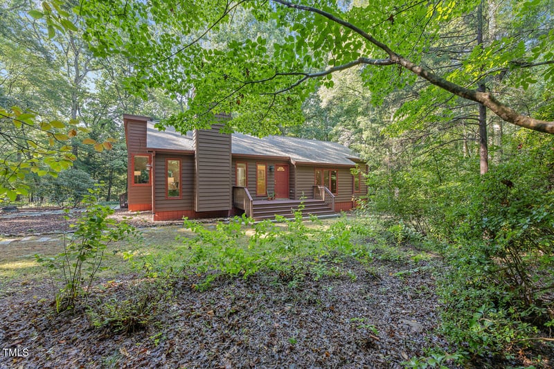 109 Autumn Ln, Chapel Hill, NC 27516