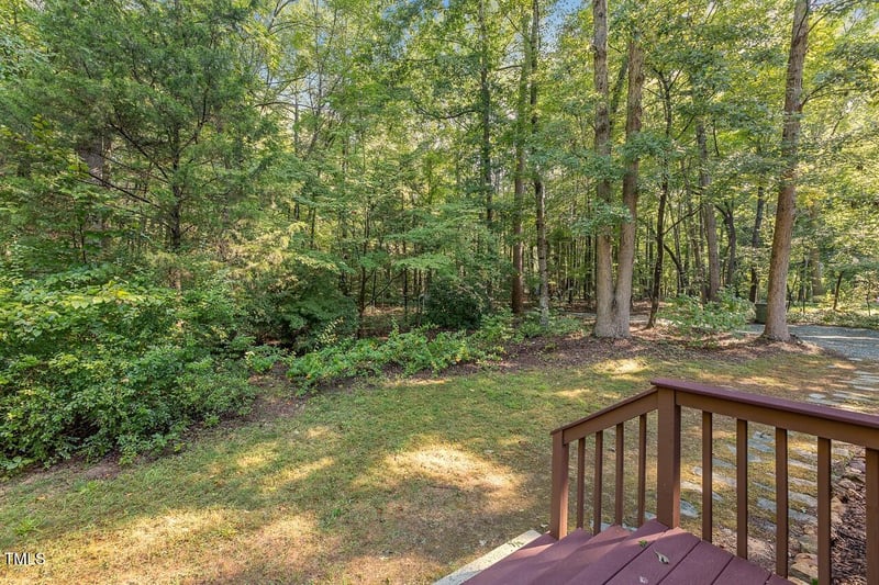 109 Autumn Ln, Chapel Hill, NC 27516