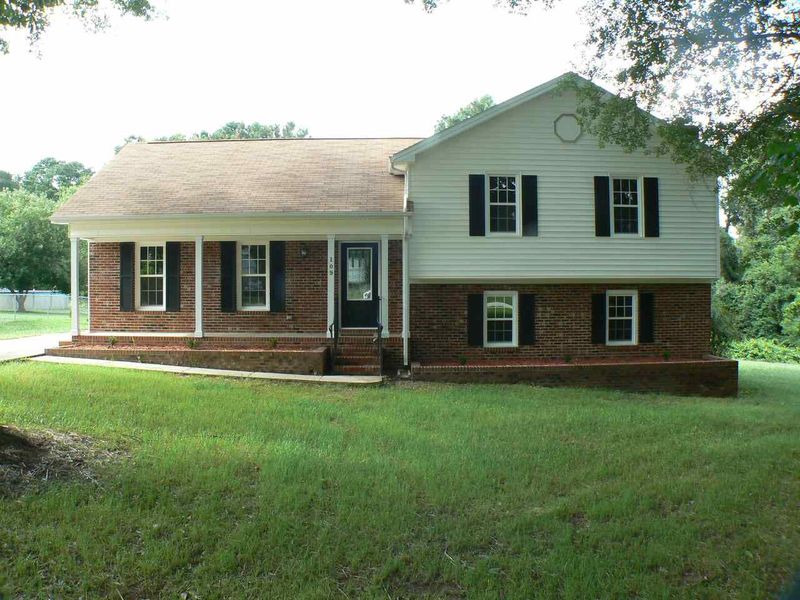 109 Bainbridge Cir, Garner, NC 27529