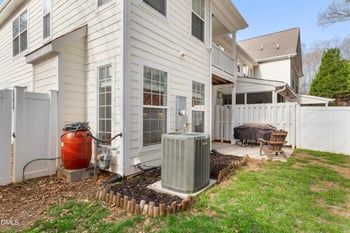 109 Bartlett Cir, Hillsborough, NC 27278