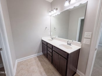 109 Belle Plain Dr, Morrisville, NC 27560