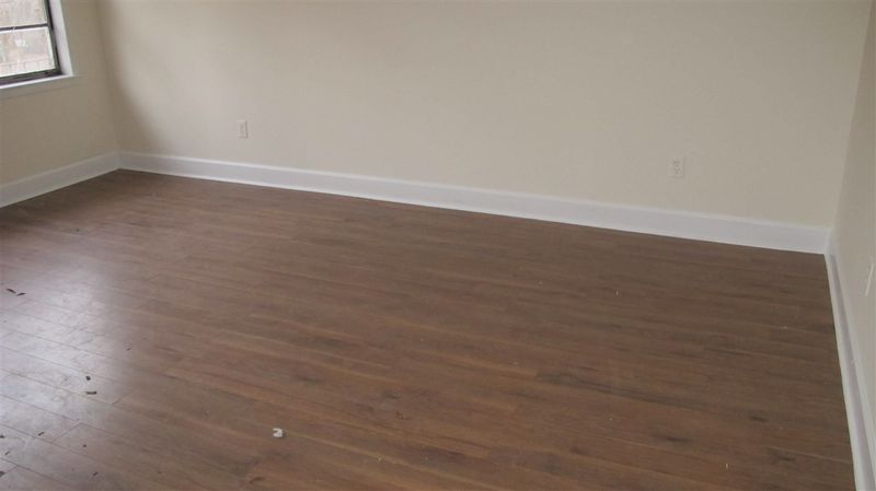 109 Bennett Ct, Durham, NC 27701