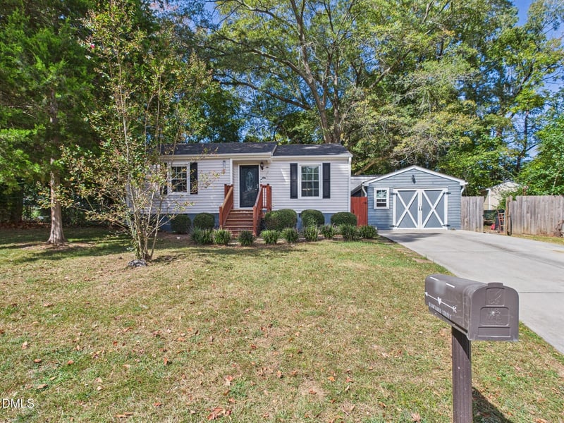 109 Blanchard St, Raleigh, NC 27603