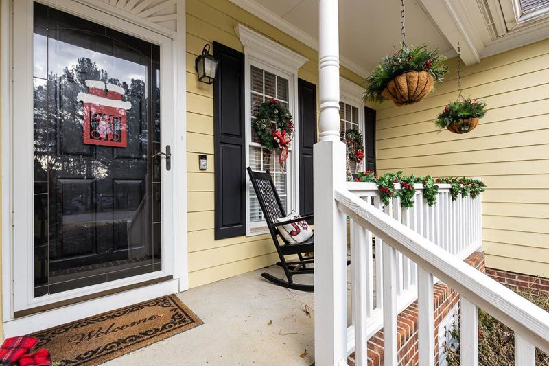 109 Bradborne Cir, Clayton, NC 27527
