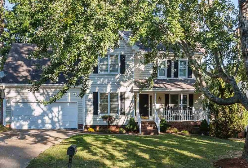 109 Brass Ring Ct, Cary, NC 27513
