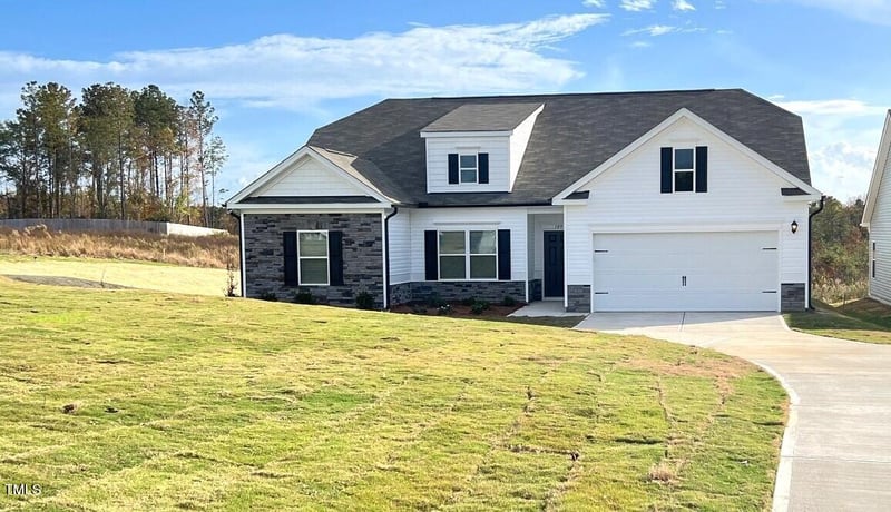 109 Bristow Ct #51, Four Oaks, NC 27524