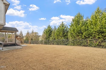 109 Brownsville Ct, Holly Springs, NC 27540