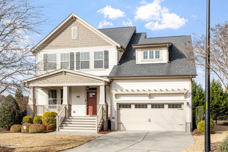 109 Brownsville Ct, Holly Springs, NC 27540