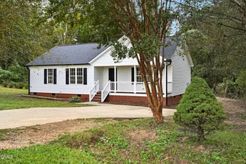 109 Bryant Dr, Smithfield, NC 27577