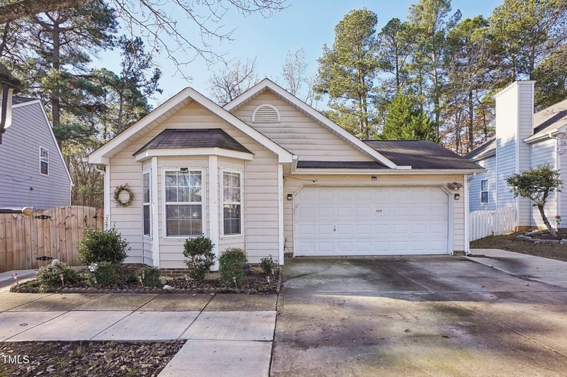 109 Cabana Dr, Apex, NC 27539