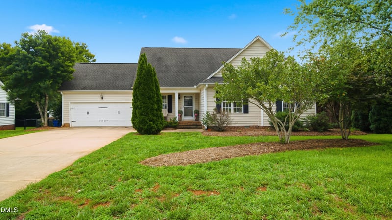 109 Cale Dr, Burlington, NC 27215