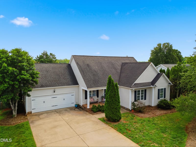 109 Cale Dr, Burlington, NC 27215