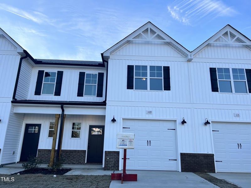 109 Calluna Dr, Clayton, NC 27520