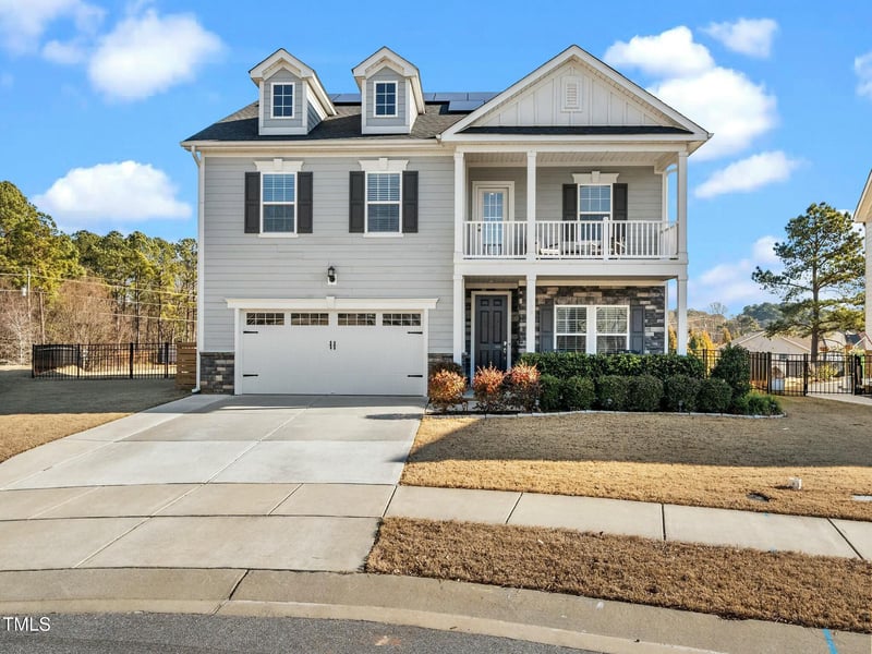 109 Cassada Ct, Holly Springs, NC 27540