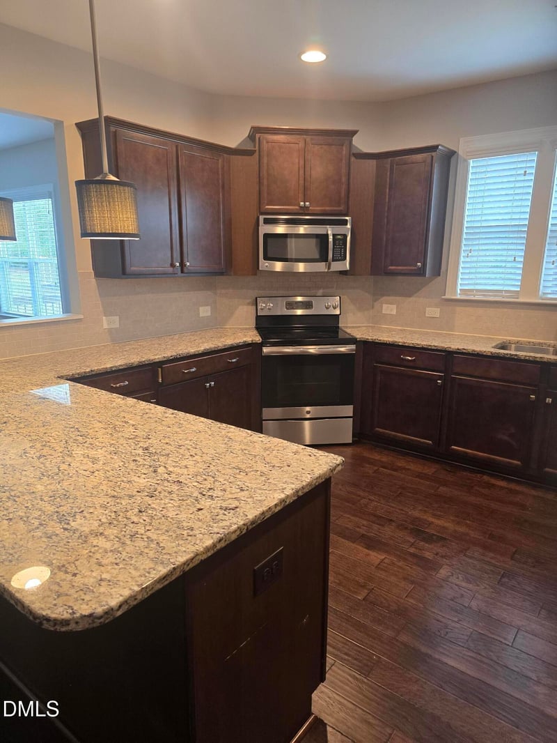 109 Chapel Fields Ln, Garner, NC 27529