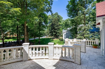 109 Charlemagne Ct, Cary, NC 27511