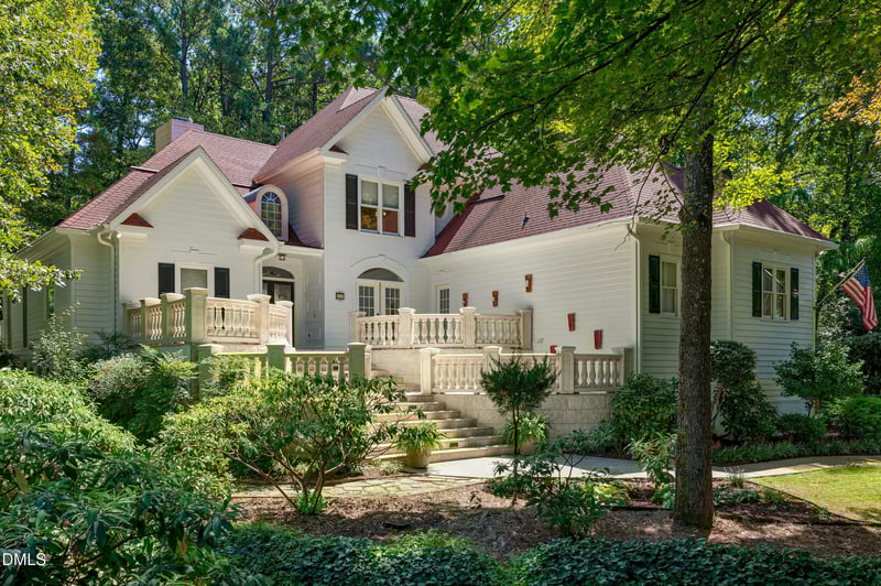 109 Charlemagne Ct, Cary, NC 27511