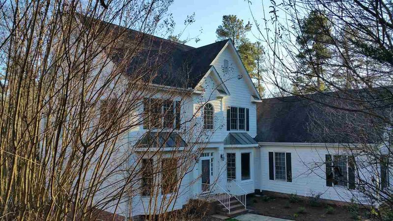 109 Chesley Ln, Chapel Hill, NC 27514