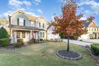 109 Cheval Ct, Holly Springs, NC 27540