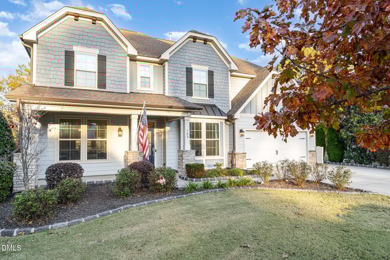 109 Cheval Ct, Holly Springs, NC 27540