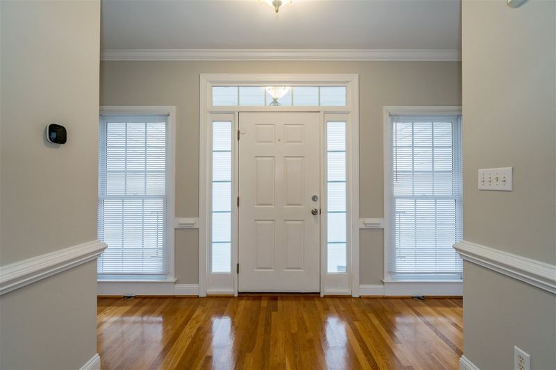 109 Claire Dr, Clayton, NC 27520
