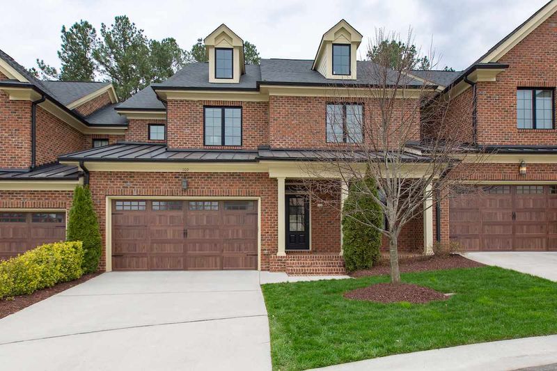 109 Cofield Cir, Durham, NC 27707
